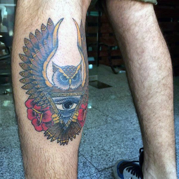 tatuaje tradicional buho para hombre 18