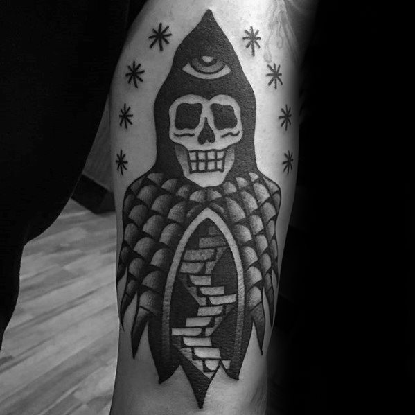 tatuaje tradicional muerte para hombre 18