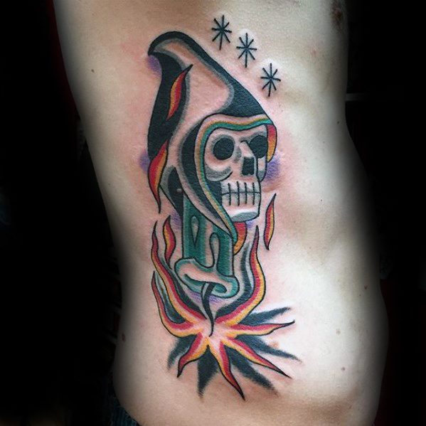 tatuaje tradicional muerte para hombre 29