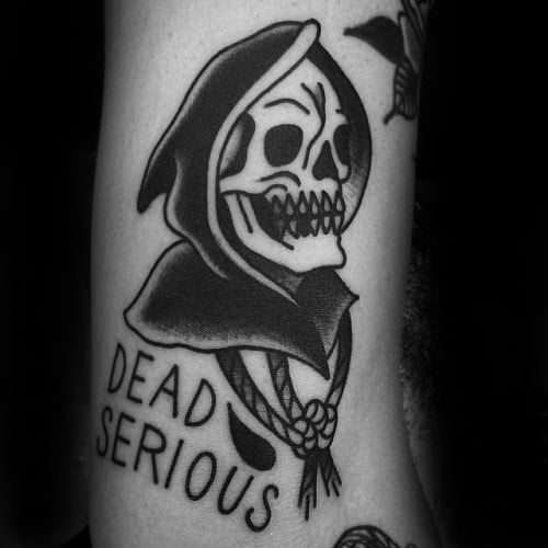 tatuaje tradicional muerte para hombre 39