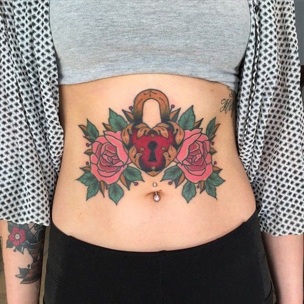 64 Tatuajes en el abdomen: Una buena galería