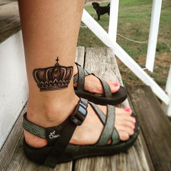 85 Tatuajes de coronas: Galería de imágenes