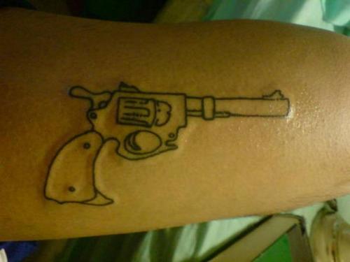 pistola-tattoo