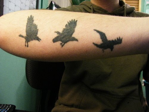 15 tatuaje romantico brazo