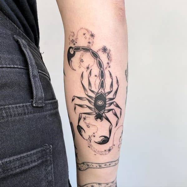 tatuaje para un escorpio 26