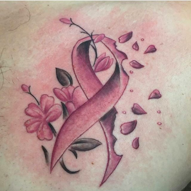 tatuaje lazo cancer 10