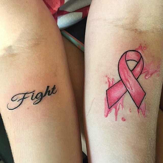 tatuaje lazo cancer 196