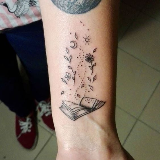 tatuaje libro 150