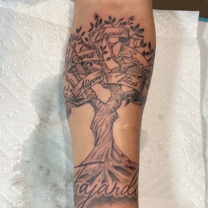 tatuaje arbol genealogico 25