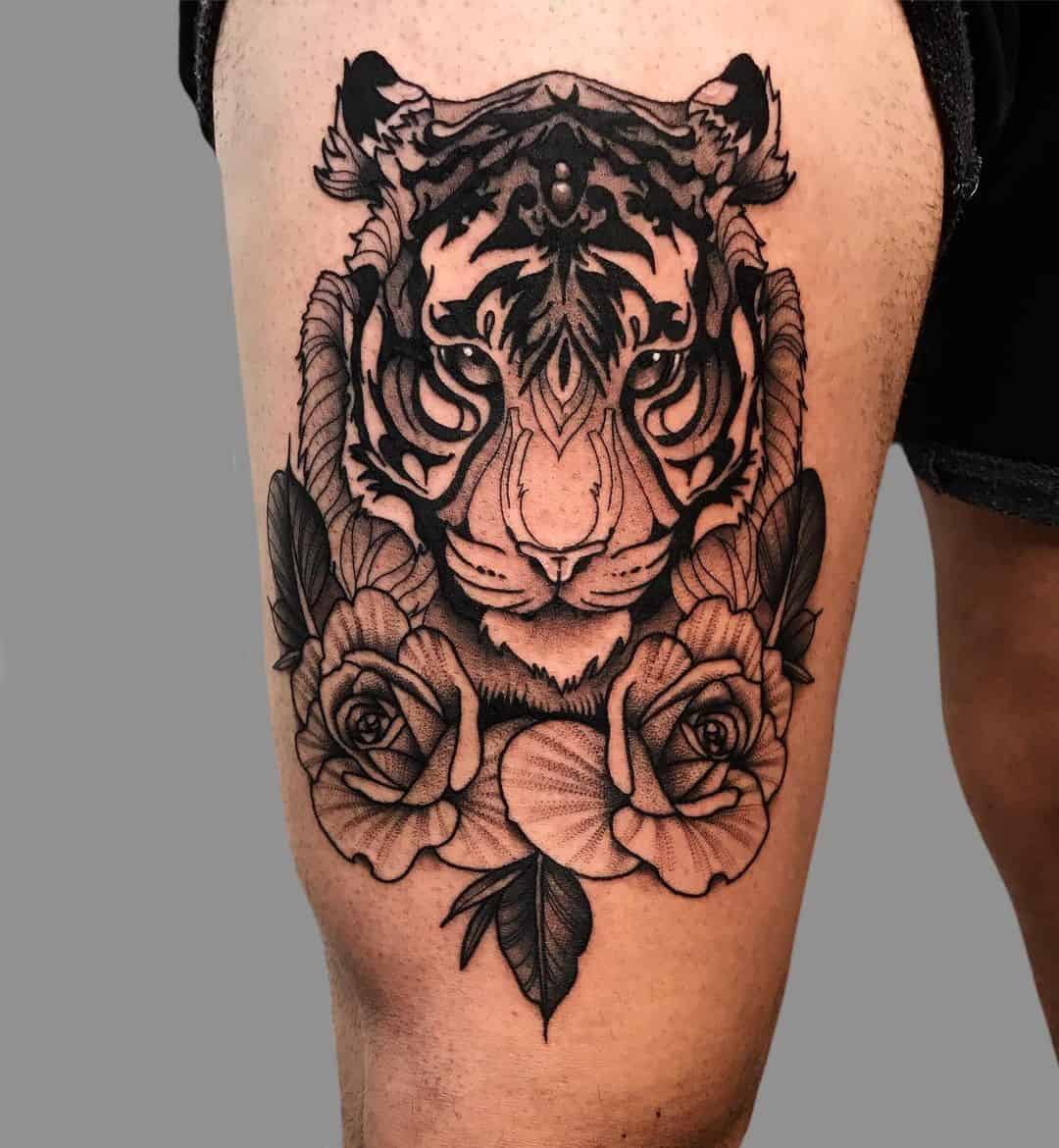 tatuaje blackwork 106