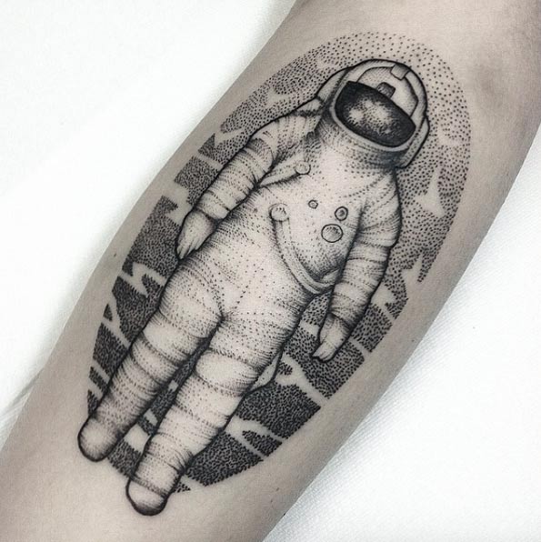 tatuaje cosmico espacio 05