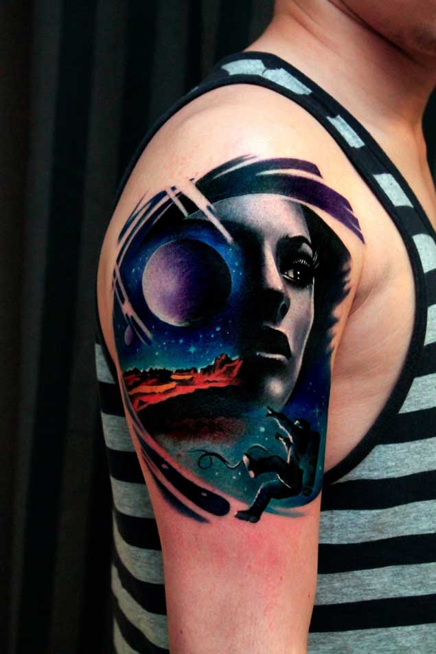 tatuaje cosmico espacio 22