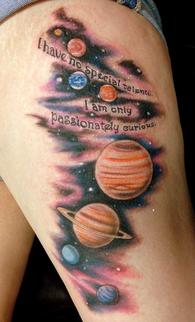 tatuaje cosmico espacio 44
