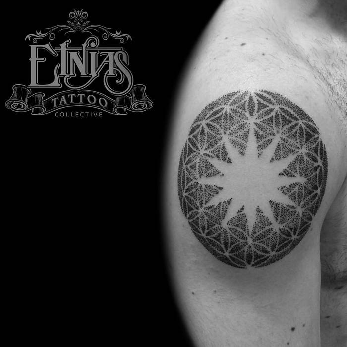 tatuaje flor vida 37