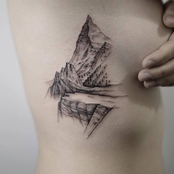 tatuaje montanas 163