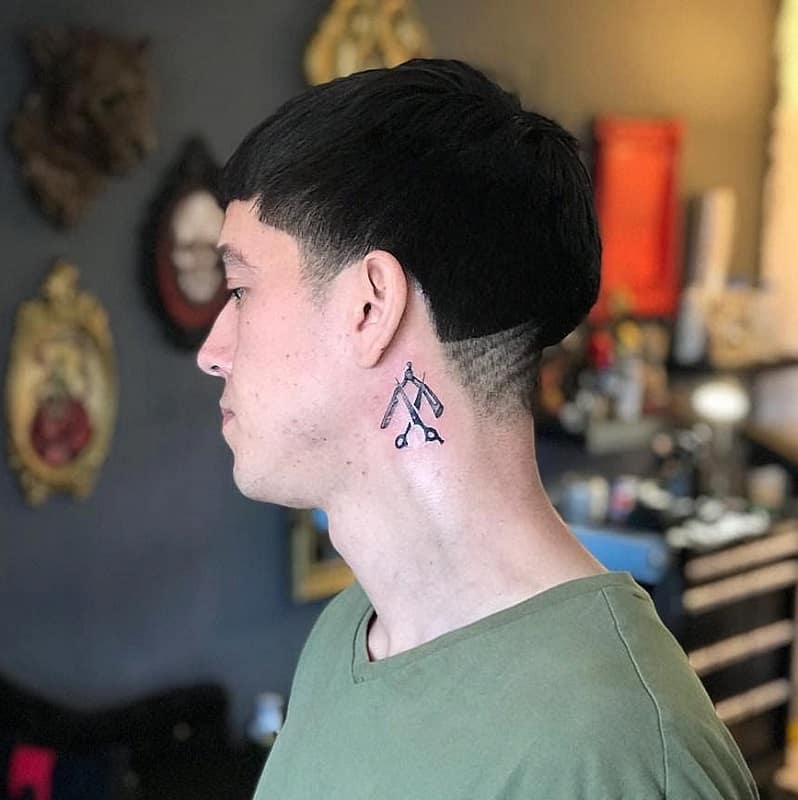tatuaje peluquero barbero 13