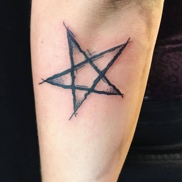 tatuaje pentagrama 116