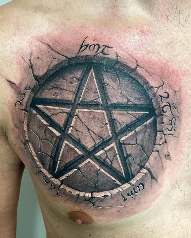 tatuaje pentagrama 130