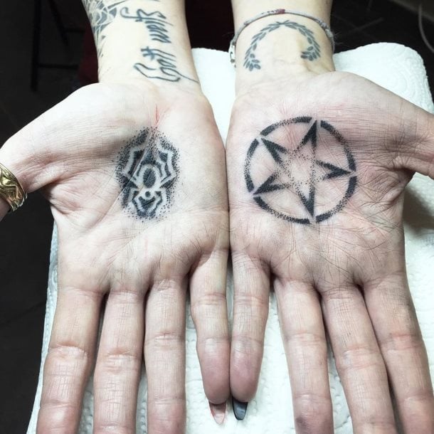 tatuaje pentagrama 62