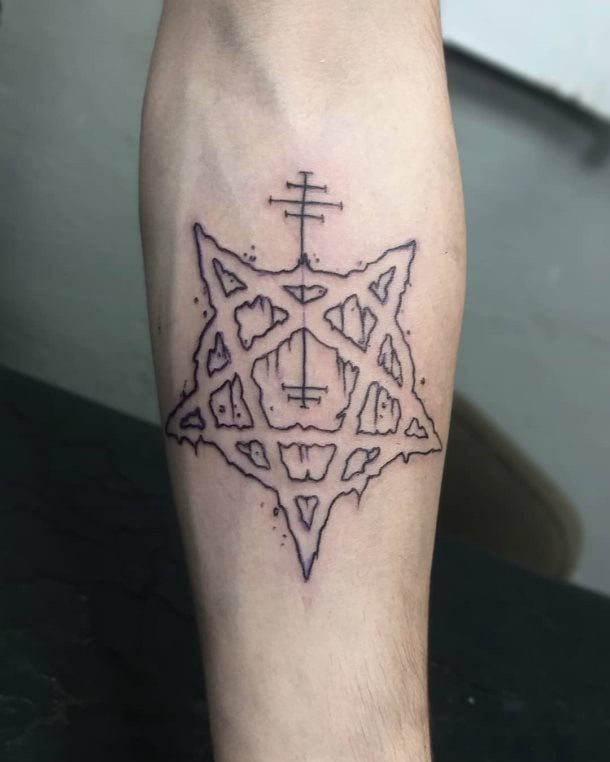 tatuaje pentagrama 74