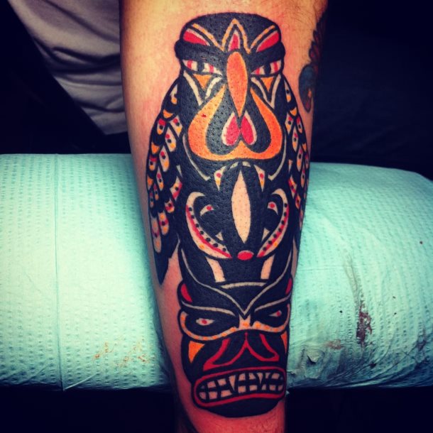 tatuaje totem 23