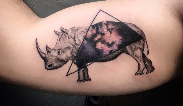 tatuaje rinoceronte 41