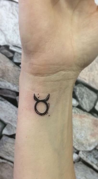 tatuaje signo tauro 91