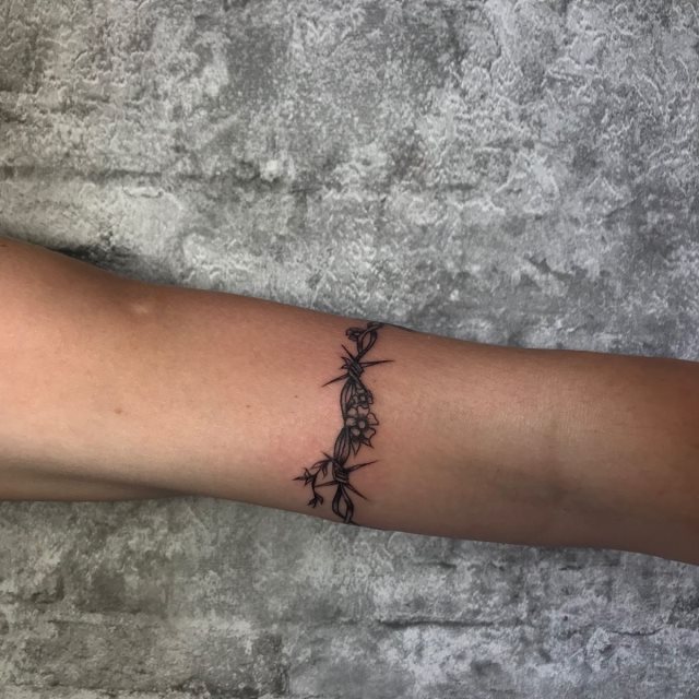 tattoo alambre puas 86