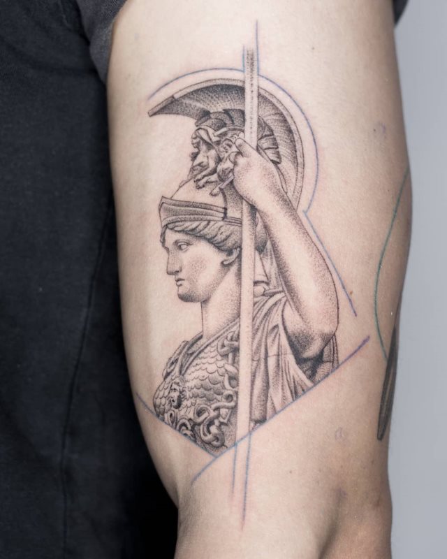 tattoo atenea 186