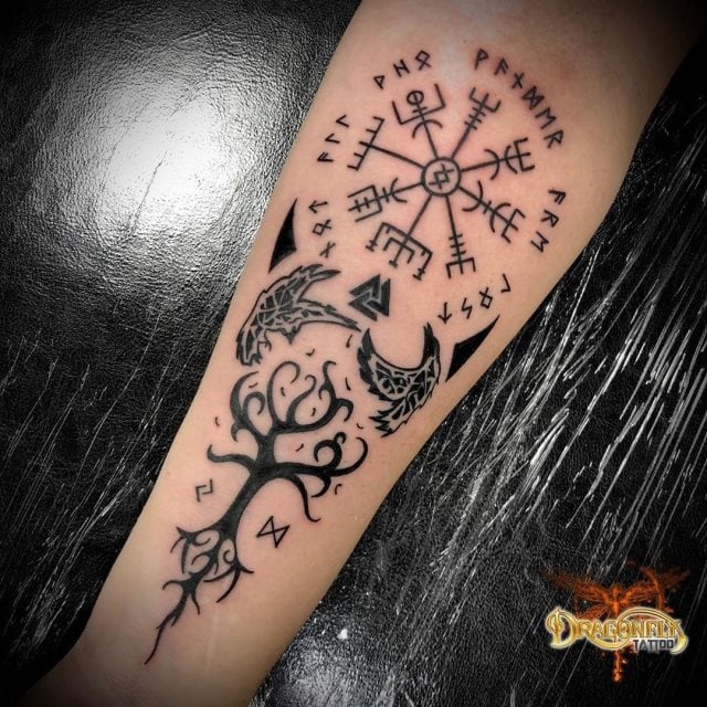 tattoo brujula vegvisir 52