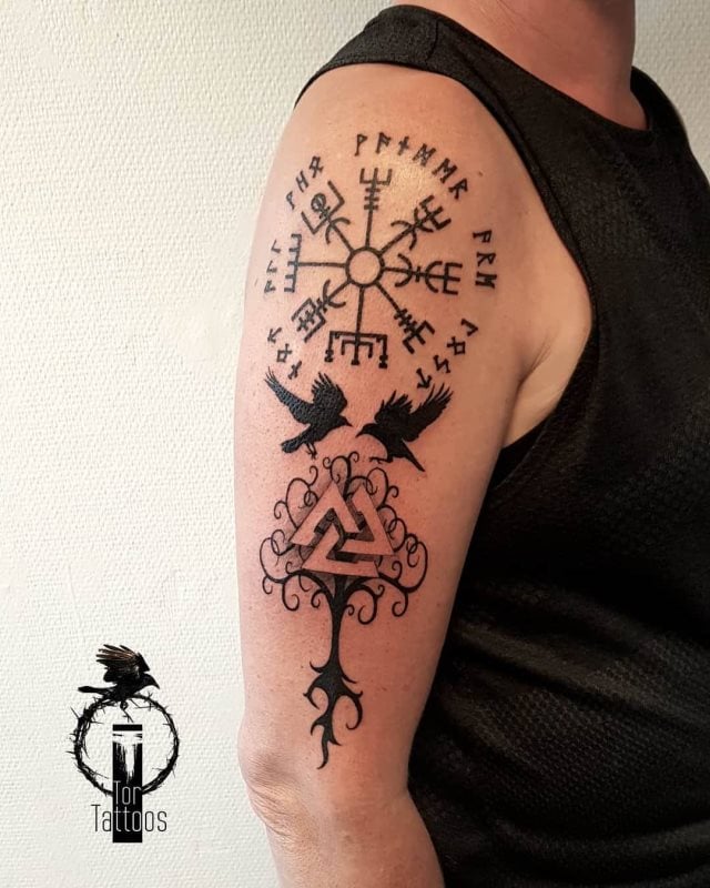 tattoo brujula vegvisir 61