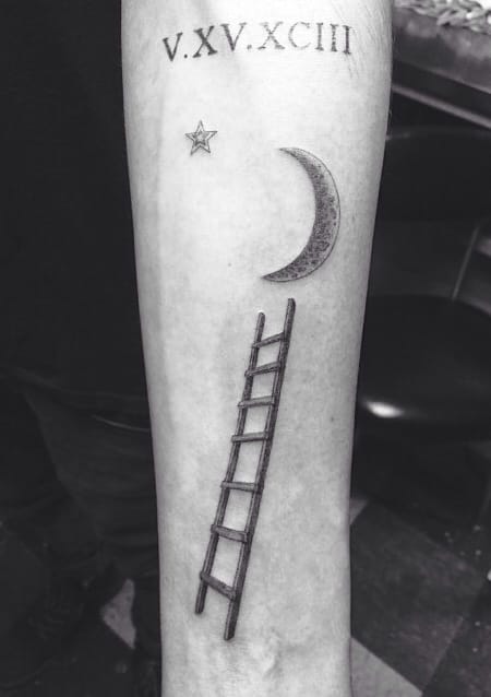 tattoo escaleras 10