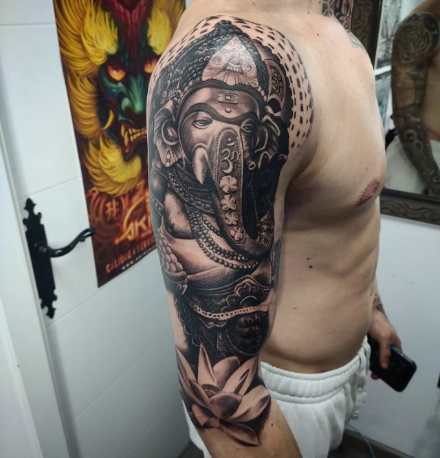 tattoo ganesha 44