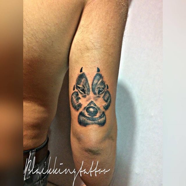 tattoo garra lobo 12