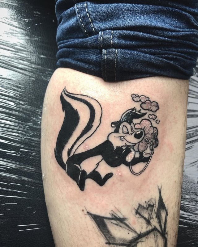 tattoo looney tunes 30