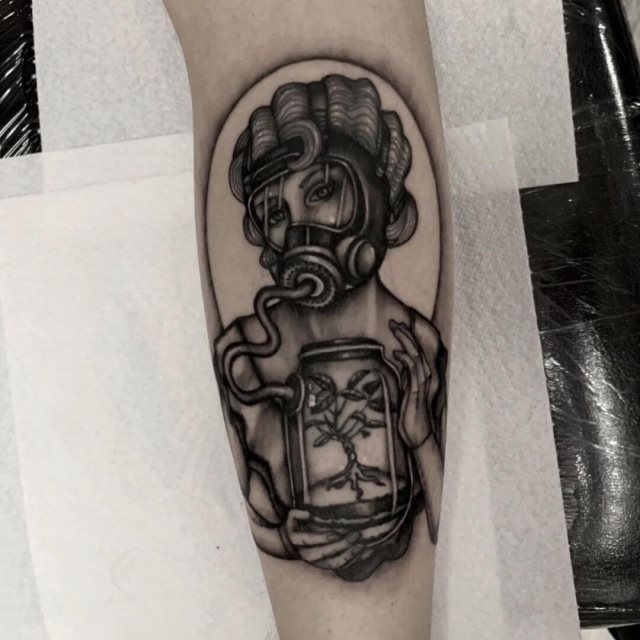 tattoo mascara de gas 40