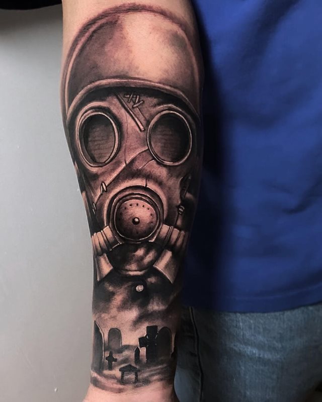 tattoo mascara de gas 47