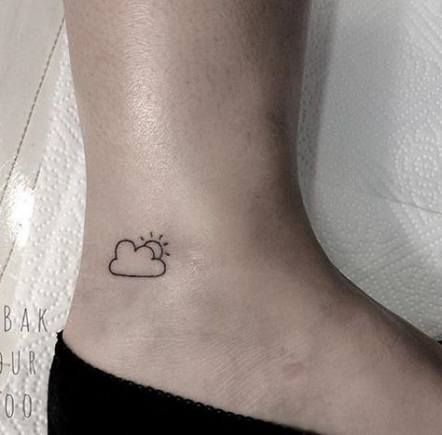 tattoo nube 107