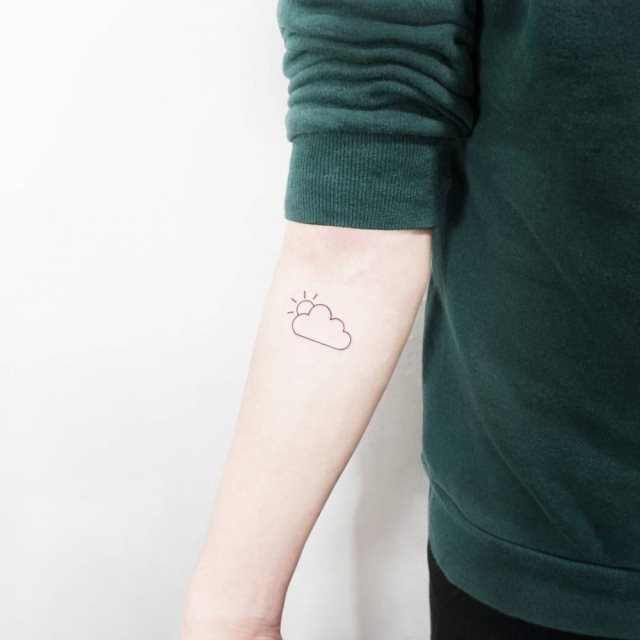 tattoo nube 47