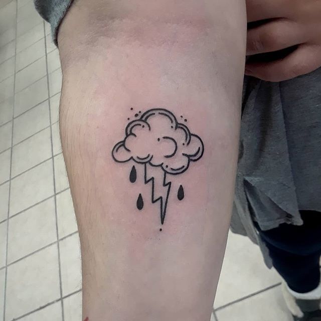 tattoo nube 48