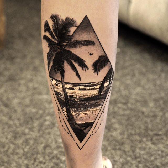 tattoo palmera 141