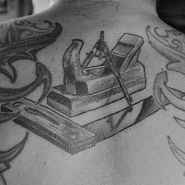 tattoo para carpintero 12