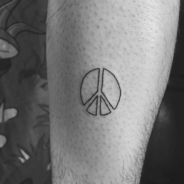 tattoo simbolo paz 11