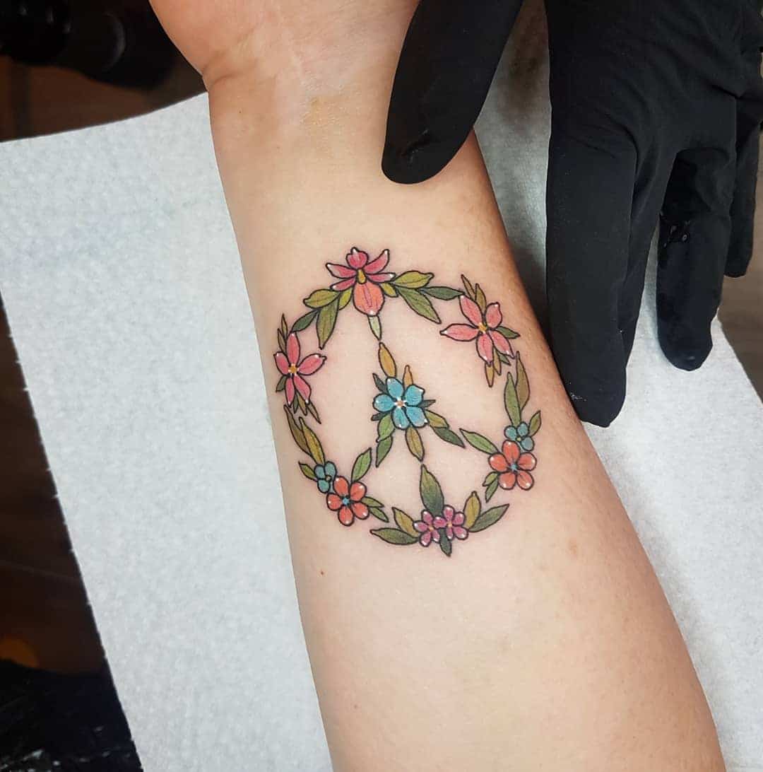tattoo simbolo paz 31