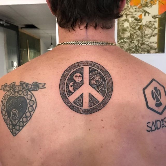 tattoo simbolo paz 65
