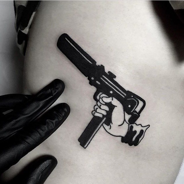 tattoo uzi 05