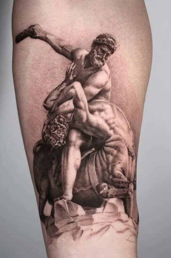 tattoo estatua romana 18