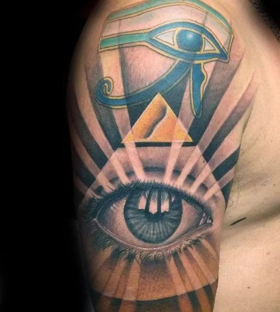 tattoo piramide 25