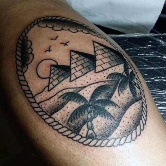 tattoo piramide 37