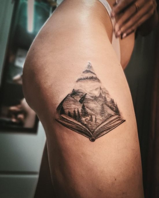 tattoo piramide 92